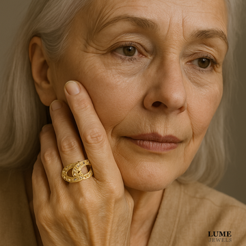 Knotted Elegant Ring